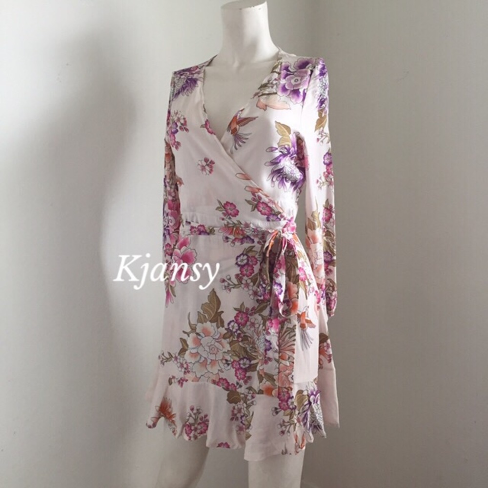 MARTINA Floral Cream Mini Dress - Picture 6 of 8